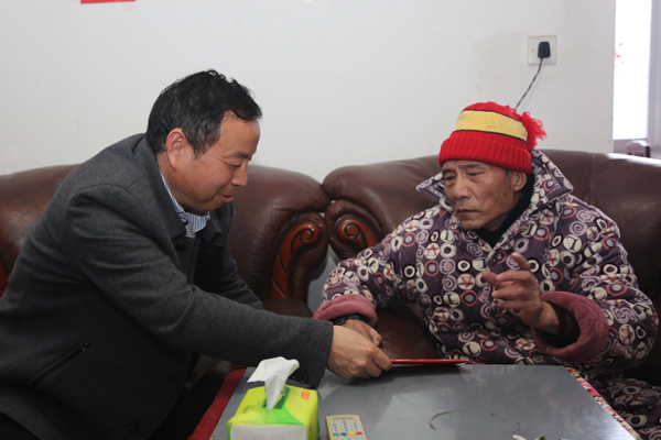 慰问田斌全.jpg